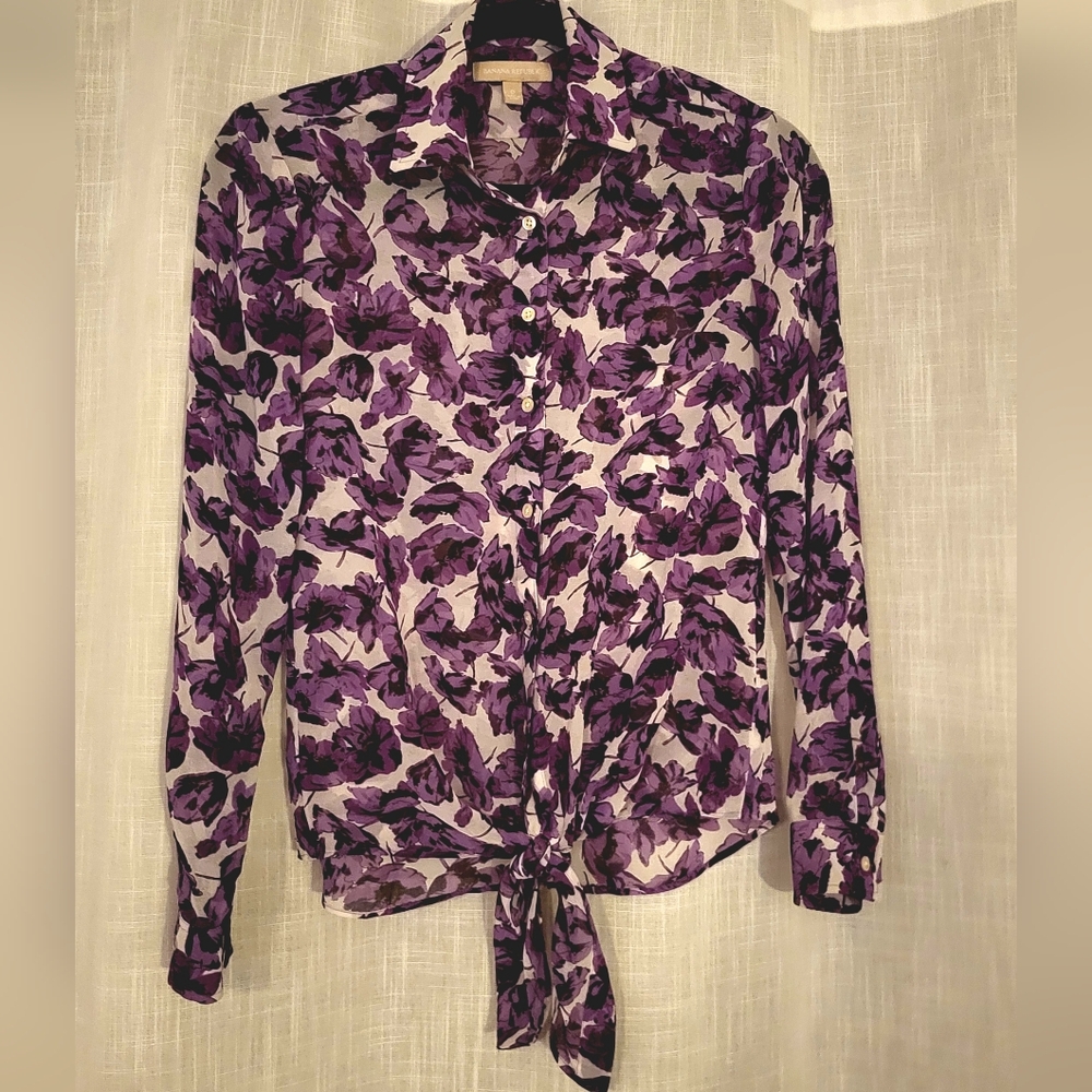 Banana Republic Floral Women's Dress Shirt / Blouse